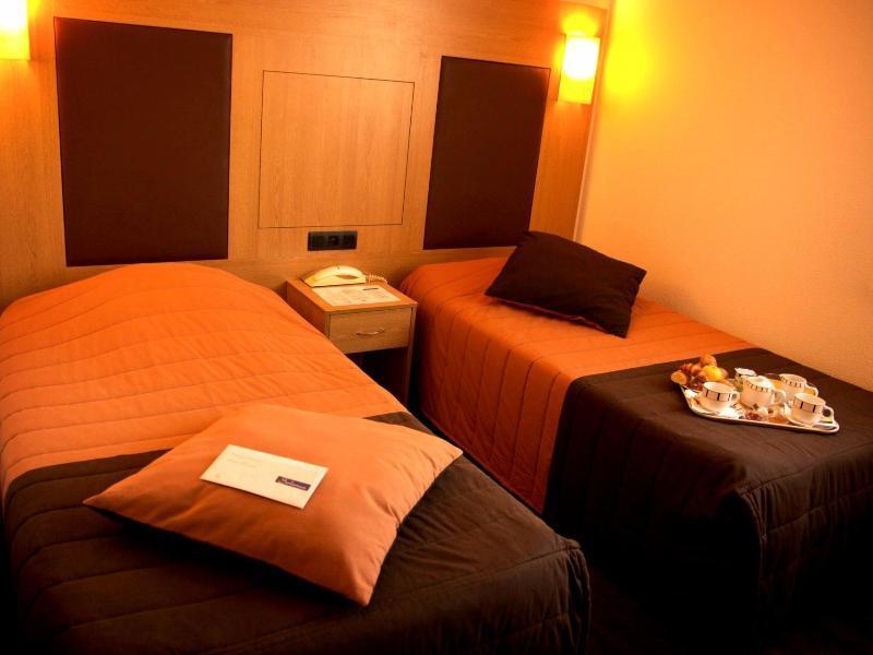 Logis Hotel Restaurant Solenca Nogaro Kültér fotó