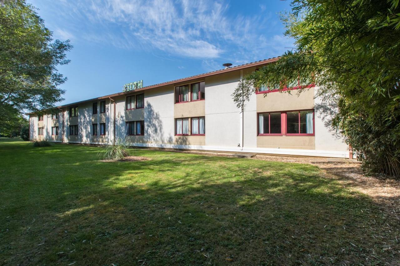 Logis Hotel Restaurant Solenca Nogaro Kültér fotó
